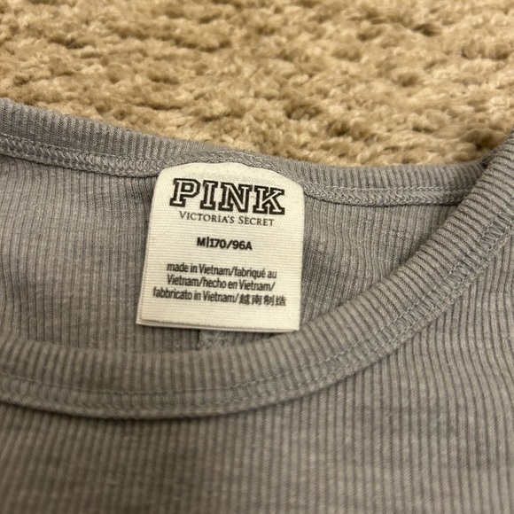 Pink - Picture 3 of 9